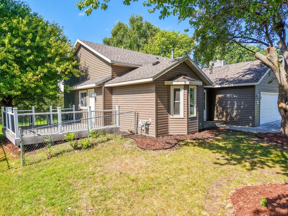6009 25th Ave NW Rochester, MN 55901