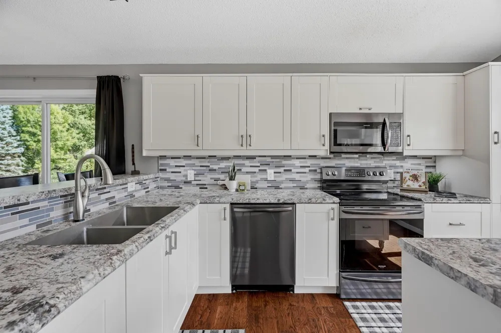 19068 Enchanted Way Farmington, MN 55024