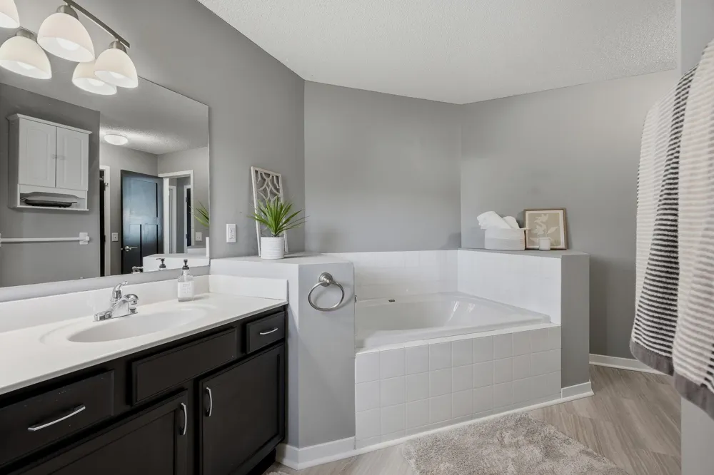 19068 Enchanted Way Farmington, MN 55024