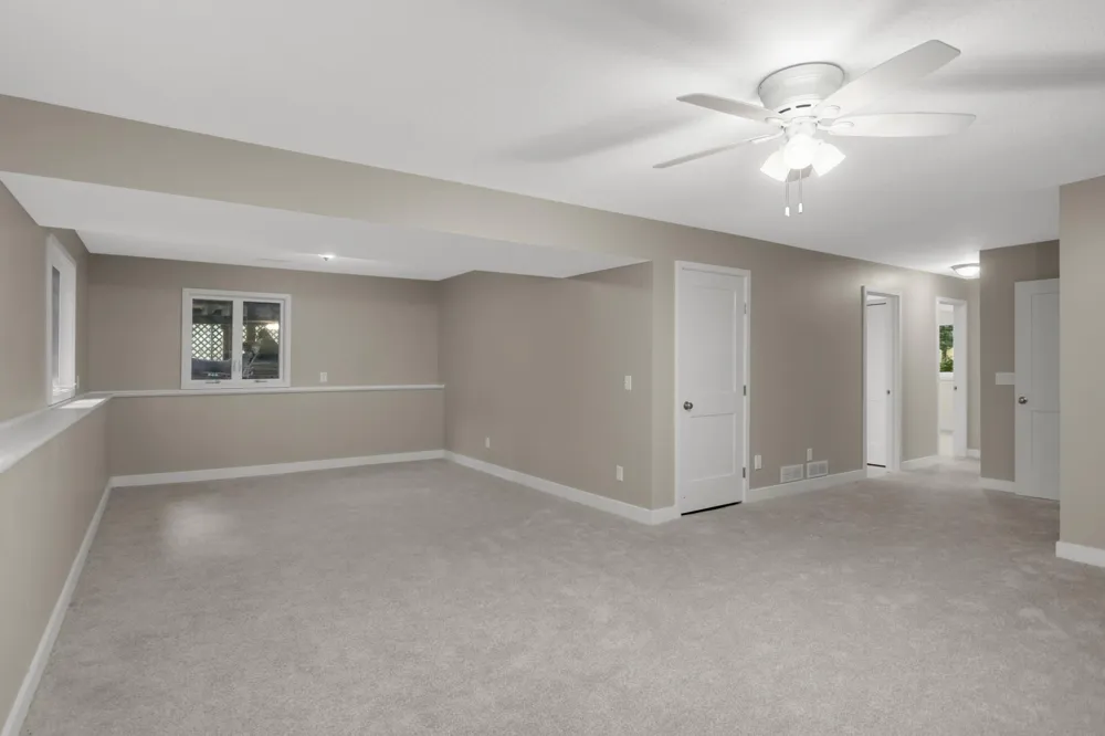 16647 Maniteau Boulevard NW Andover, MN 55304