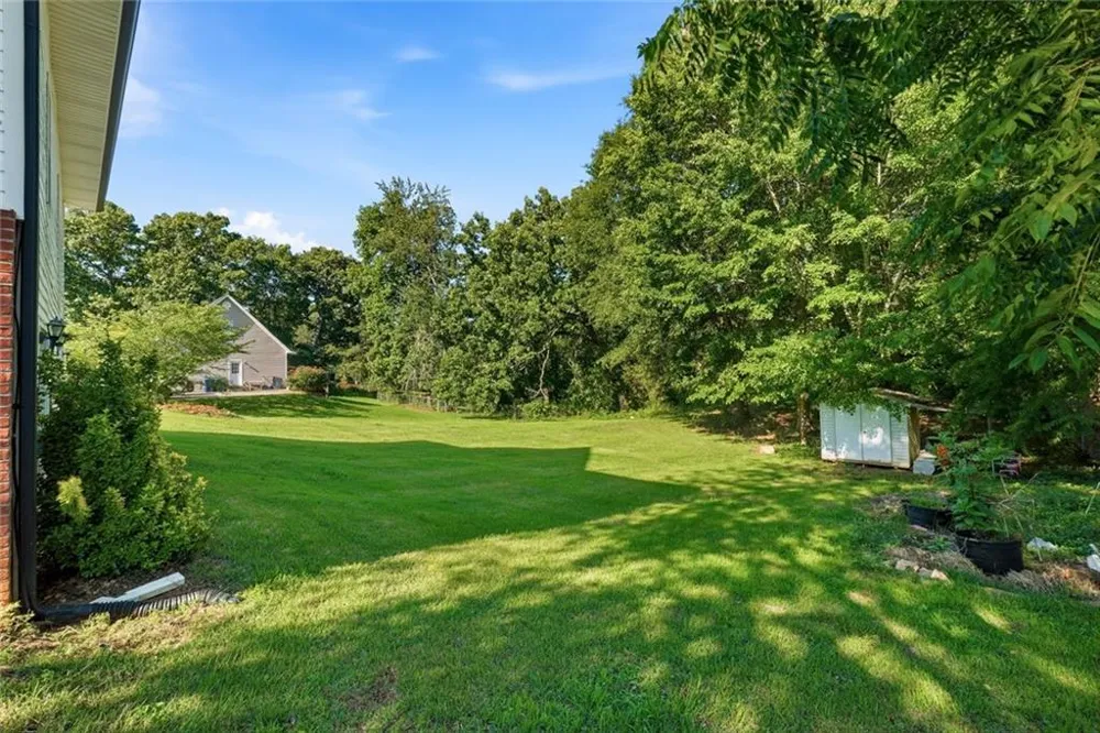 4303 Yeager Road Douglasville, GA 30135