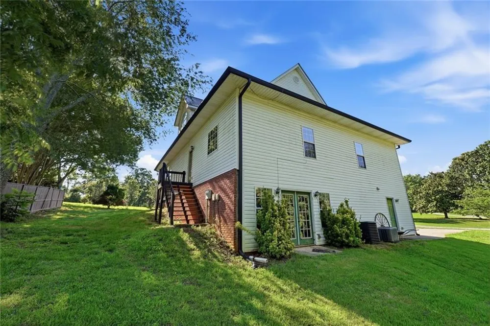 4303 Yeager Road Douglasville, GA 30135