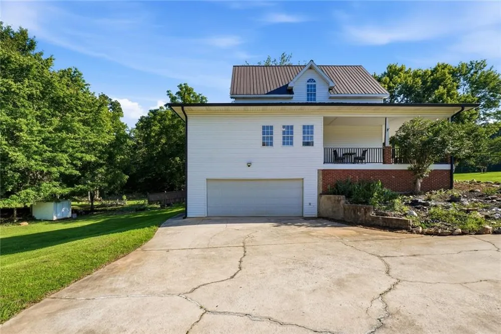 4303 Yeager Road Douglasville, GA 30135