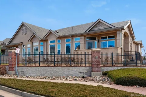 3691 Plantation Grove
