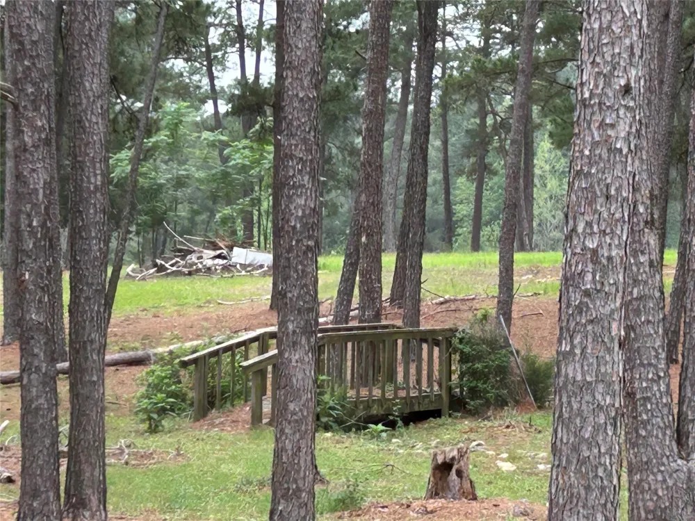 5455 Us-77 La Grange, TX 78945