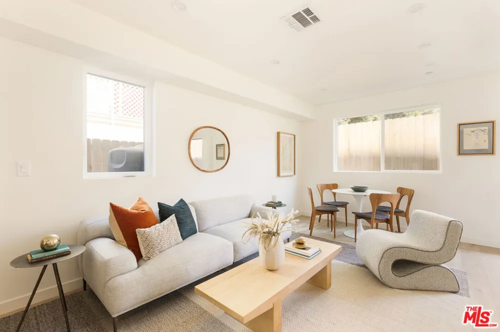 1233 June Street Los Angeles, CA 90028