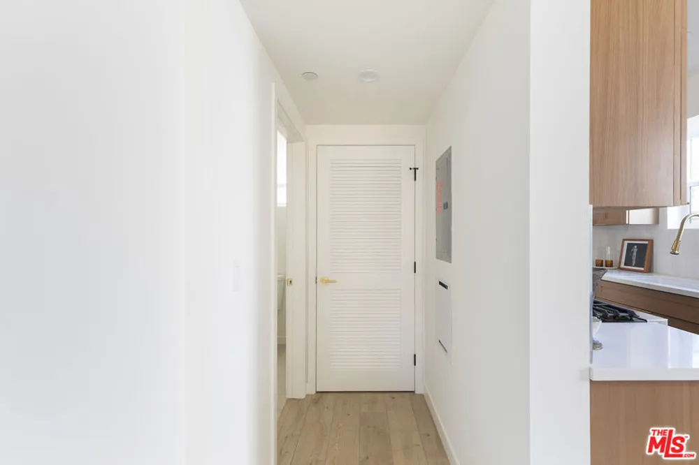 1233 June Street Los Angeles, CA 90028