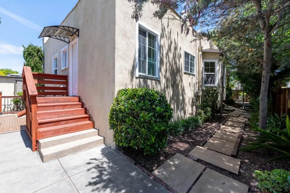 1595 Dwight Way Berkeley, CA 94703