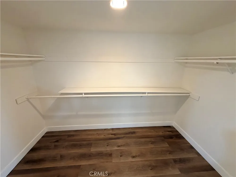 861 Village Square Palm Springs, CA 92262