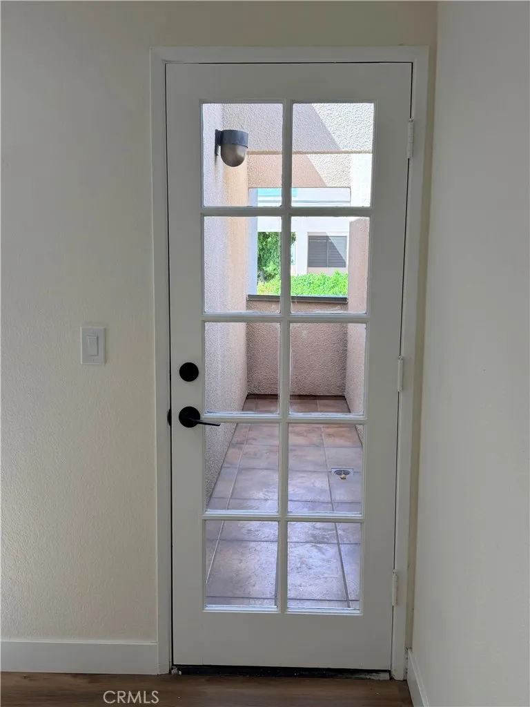 861 Village Square Palm Springs, CA 92262
