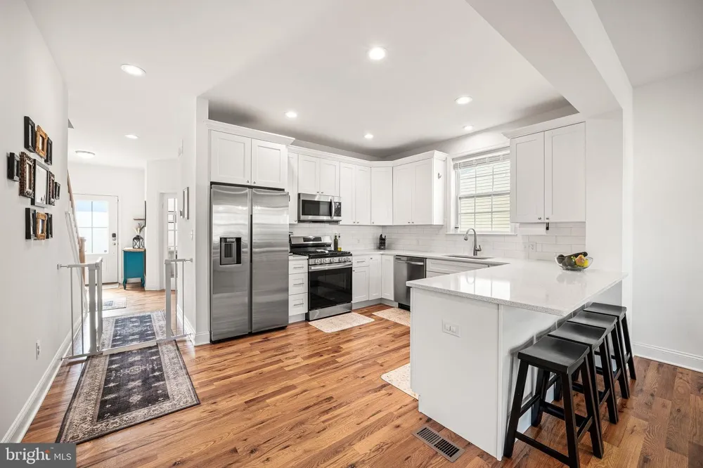 125 CENTRAL AVENUE Rockledge, PA 19046
