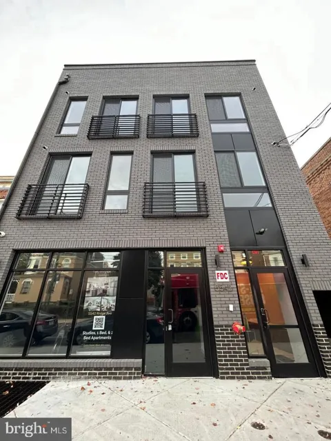 5542 RIDGE AVENUE #301