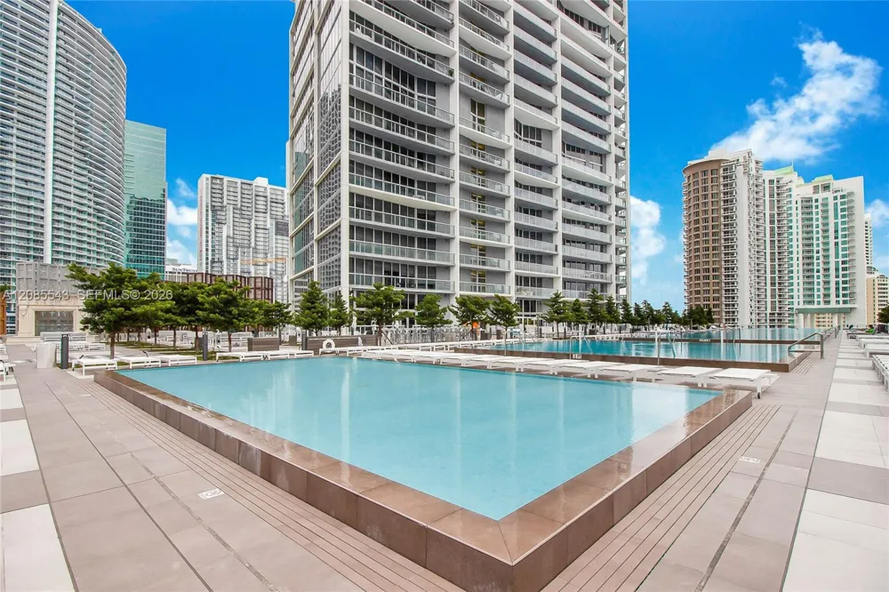 485 Brickell Ave #4410 Miami, FL 33131