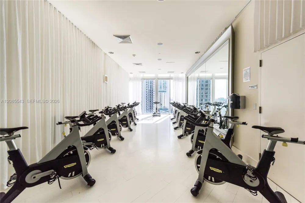 485 Brickell Ave #4410 Miami, FL 33131