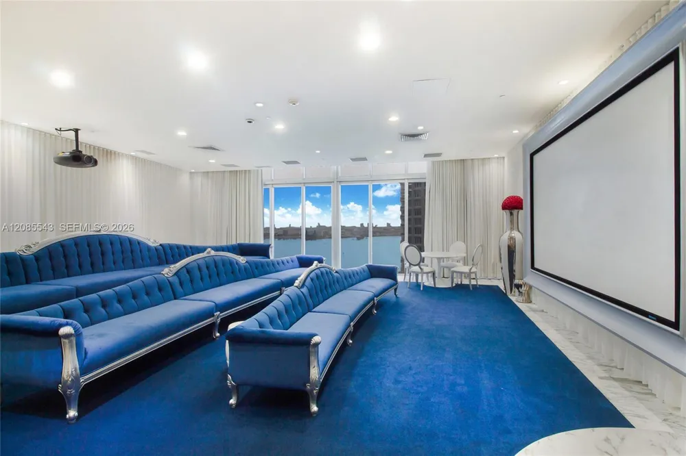 485 Brickell Ave #4410 Miami, FL 33131