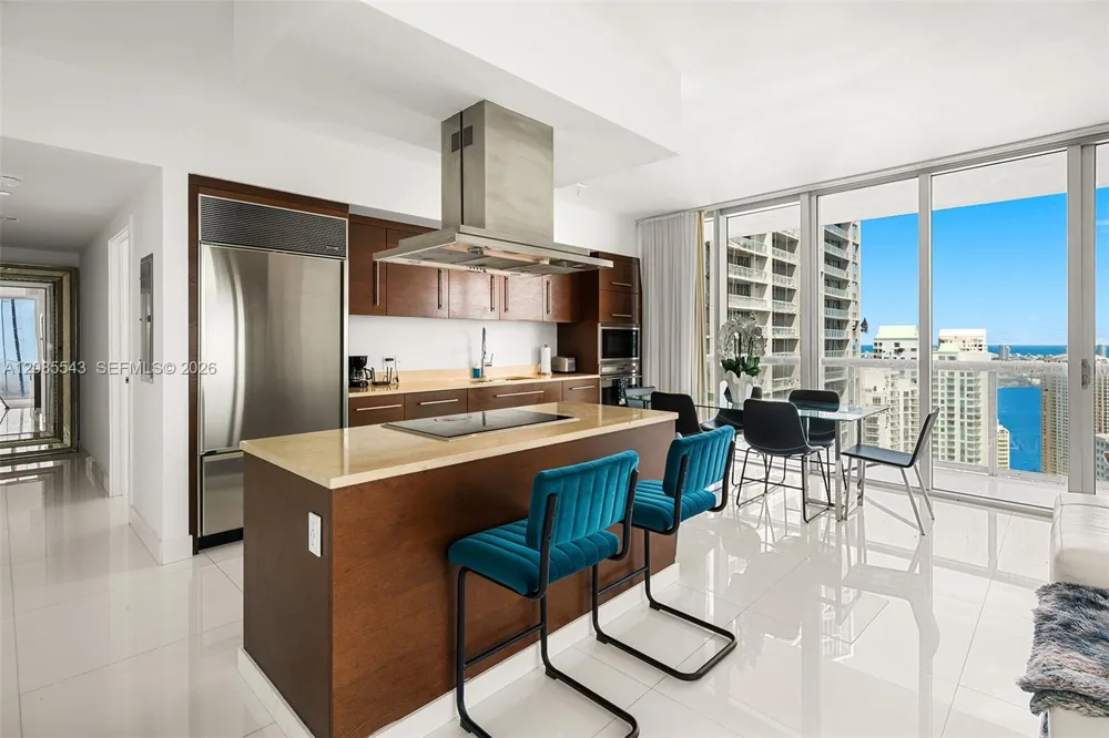 485 Brickell Ave #4410 Miami, FL 33131
