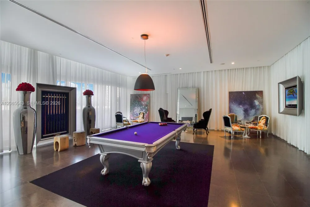 485 Brickell Ave #4410 Miami, FL 33131