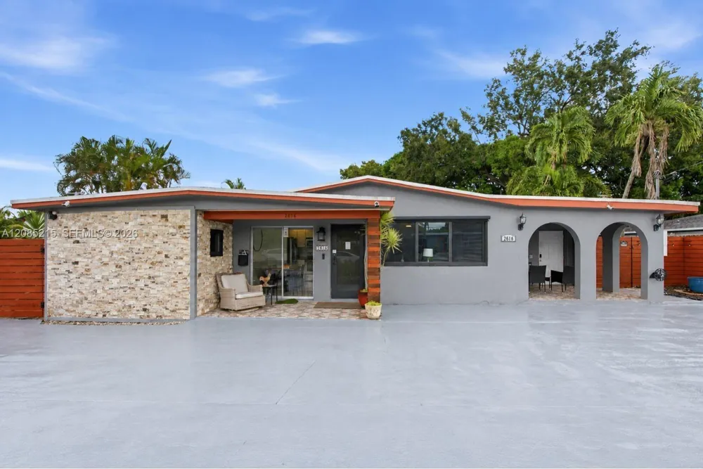 2616 NE 6th Avenue Wilton Manors, FL 33334