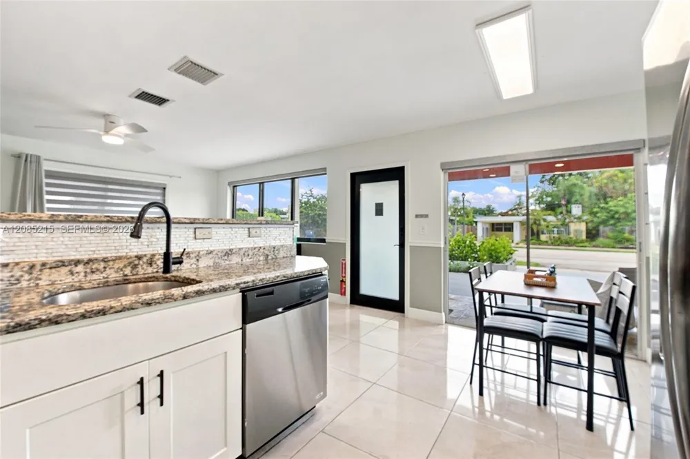 2616 NE 6th Avenue Wilton Manors, FL 33334
