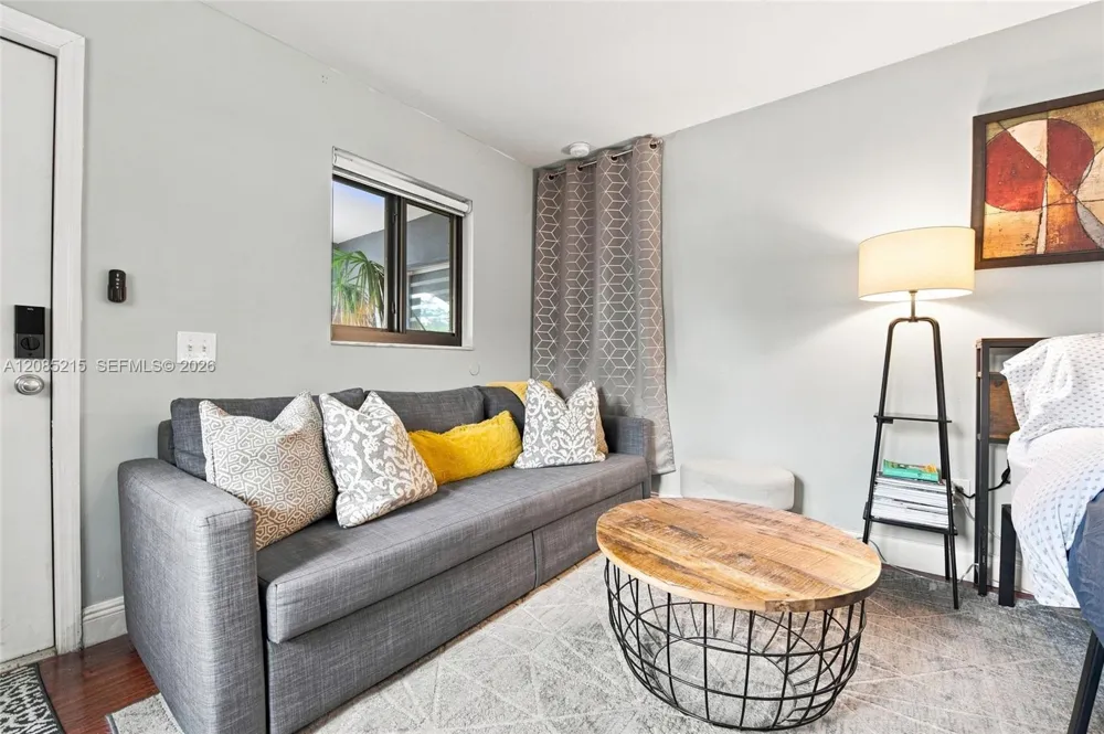 2616 NE 6th Avenue Wilton Manors, FL 33334