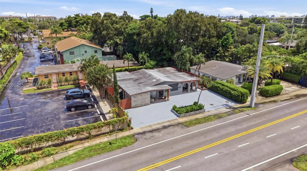 2616 NE 6th Avenue Wilton Manors, FL 33334