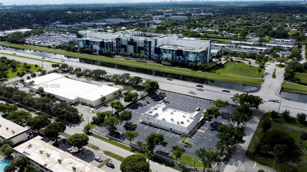 4441 W Sunrise Blvd Plantation, FL 33313