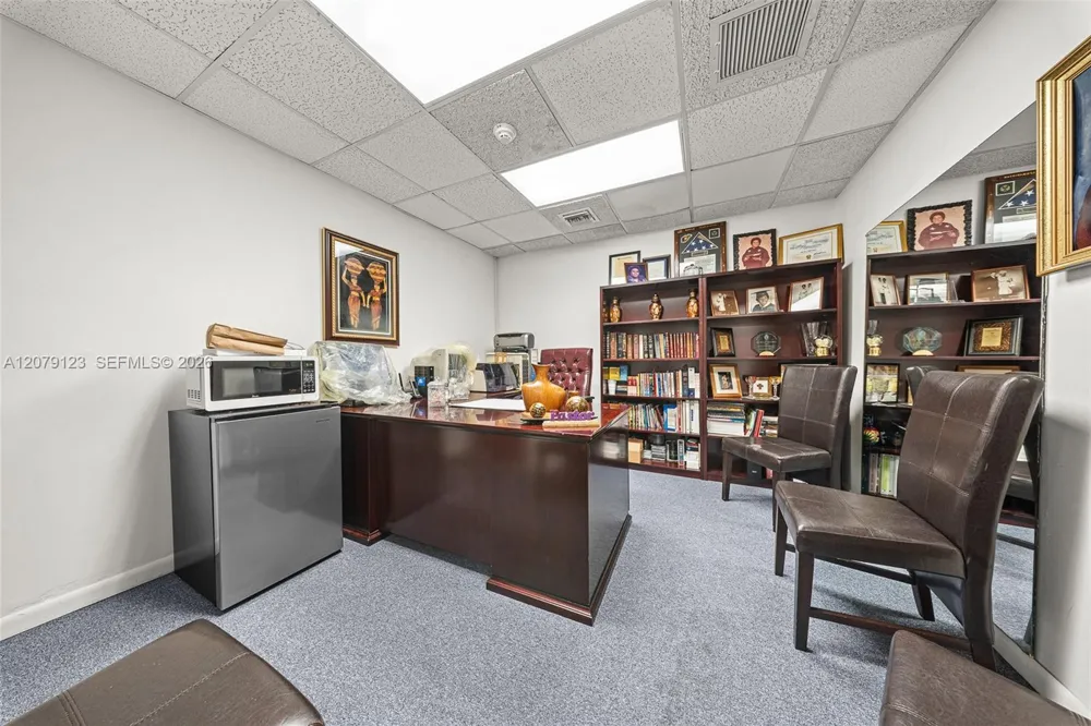 4441 W Sunrise Blvd Plantation, FL 33313