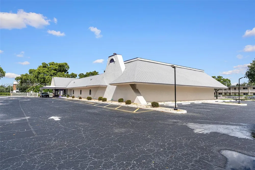4441 W Sunrise Blvd Plantation, FL 33313