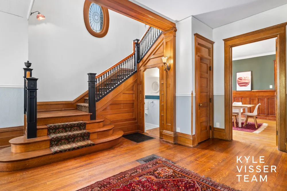 228 Madison Avenue SE Grand Rapids, MI 49503