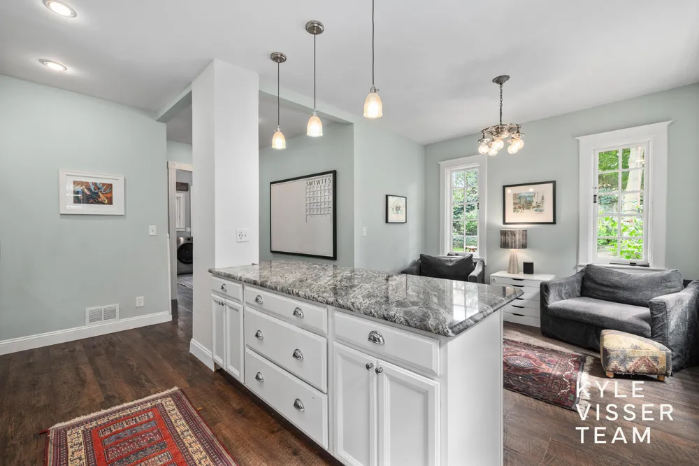 228 Madison Avenue SE Grand Rapids, MI 49503