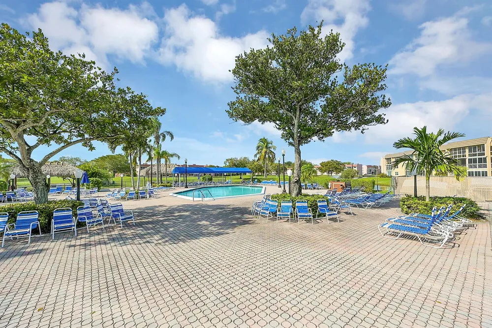 9841 SUNRISE LAKES BOULEVARD #310 Sunrise, FL 33322