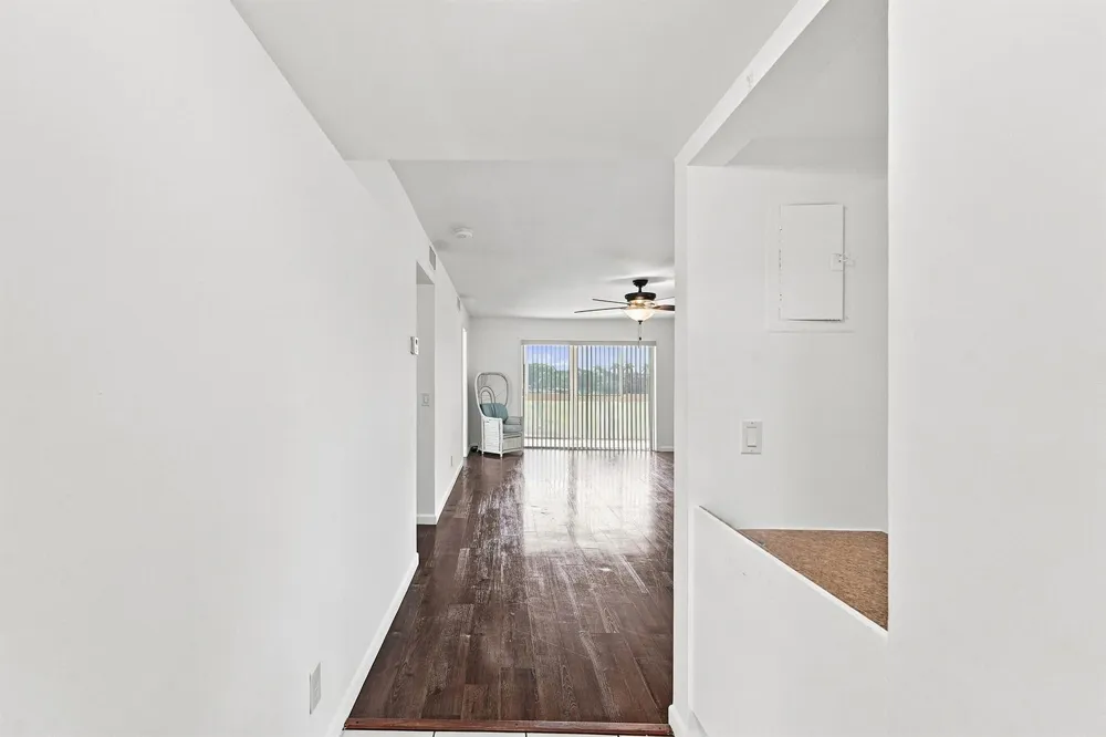 9841 SUNRISE LAKES BOULEVARD #310 Sunrise, FL 33322