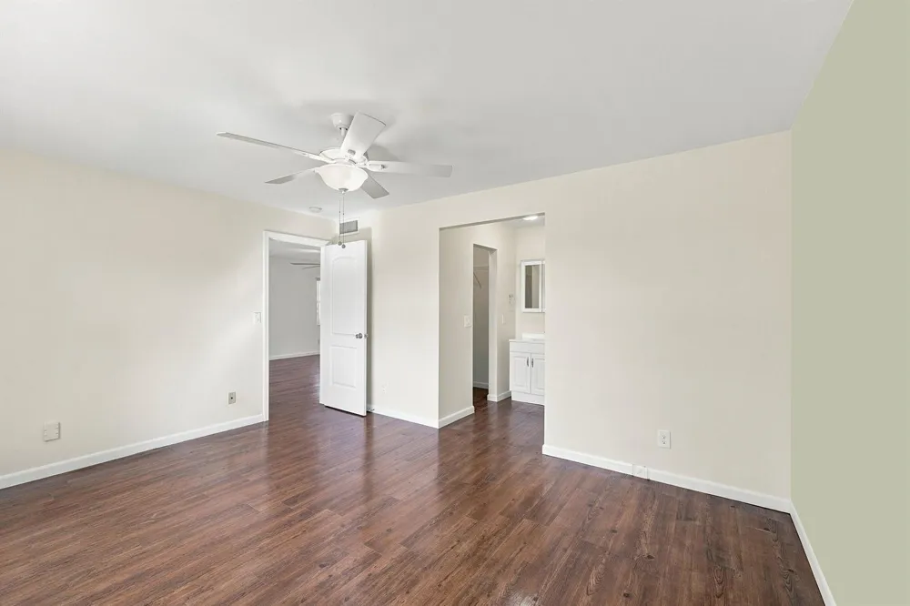 9841 SUNRISE LAKES BOULEVARD #310 Sunrise, FL 33322