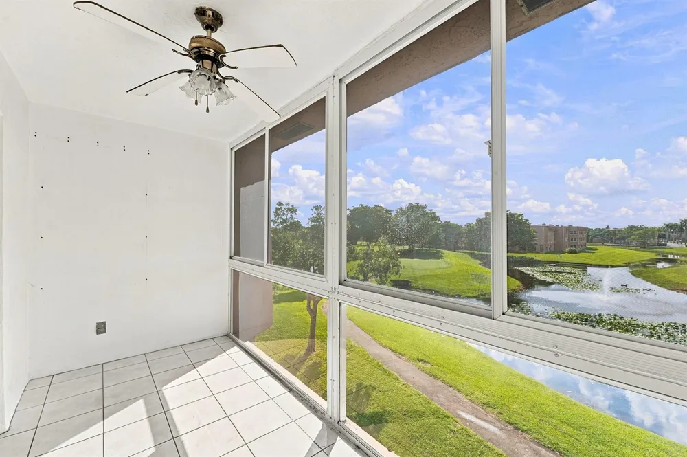 9841 SUNRISE LAKES BOULEVARD #310 Sunrise, FL 33322