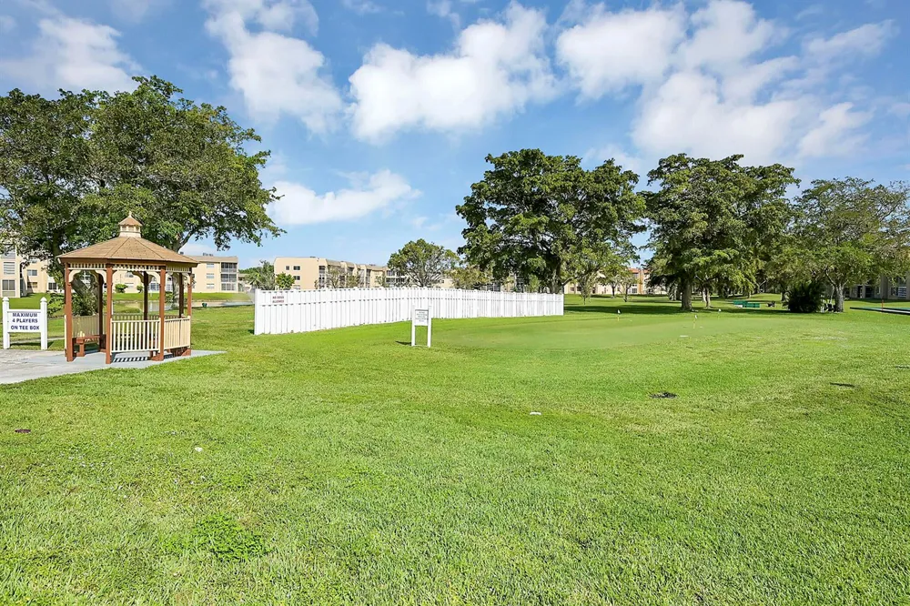 9841 SUNRISE LAKES BOULEVARD #310 Sunrise, FL 33322