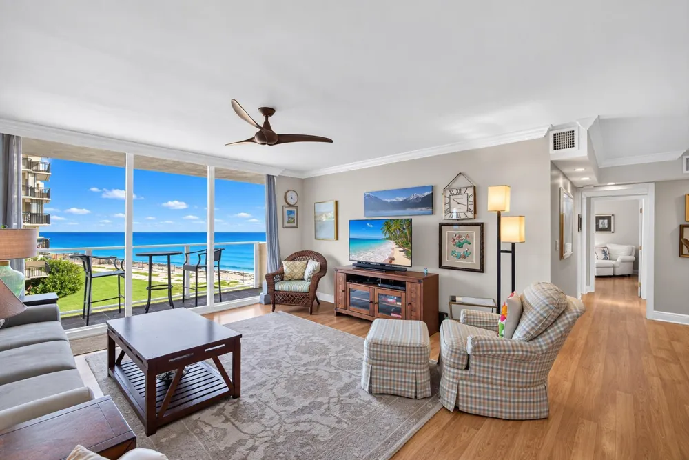 5440 Ocean Drive #304 Singer Island, FL 33404