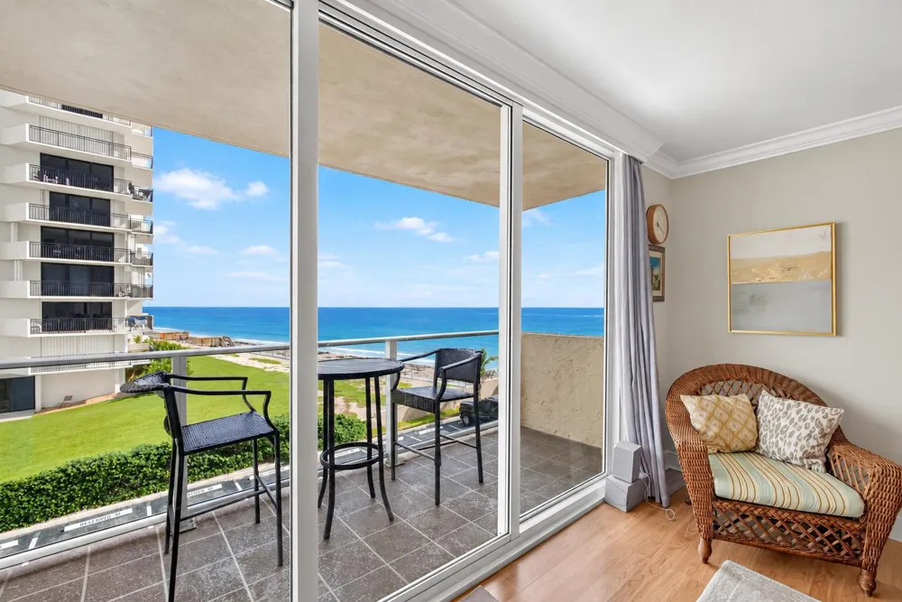 5440 Ocean Drive #304 Singer Island, FL 33404