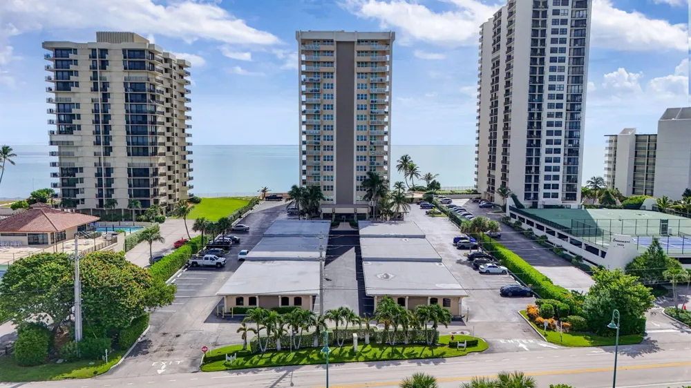 5440 Ocean Drive #304 Singer Island, FL 33404