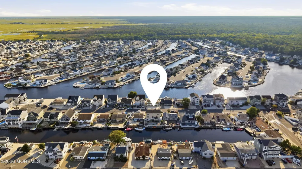124 Morton Drive Manahawkin, NJ 08050