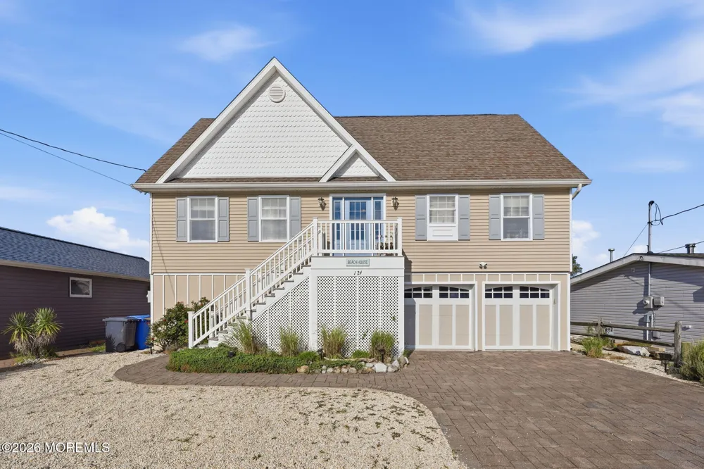 124 Morton Drive Manahawkin, NJ 08050