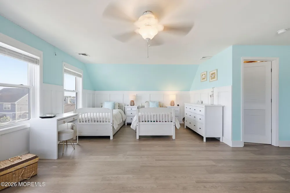 124 Morton Drive Manahawkin, NJ 08050