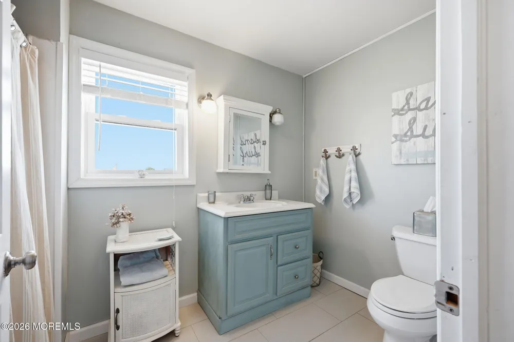 124 Morton Drive Manahawkin, NJ 08050