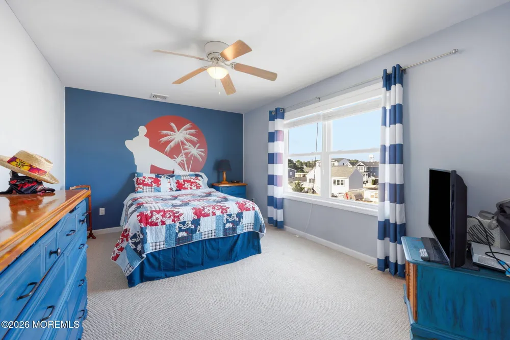 124 Morton Drive Manahawkin, NJ 08050