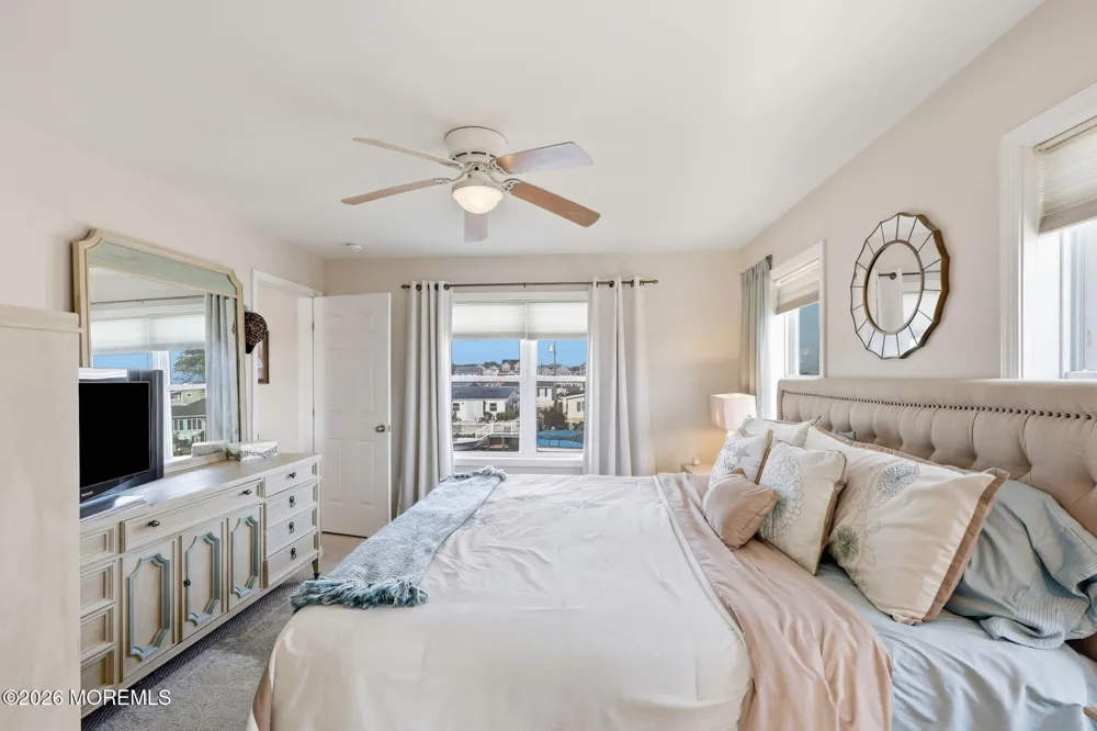 124 Morton Drive Manahawkin, NJ 08050