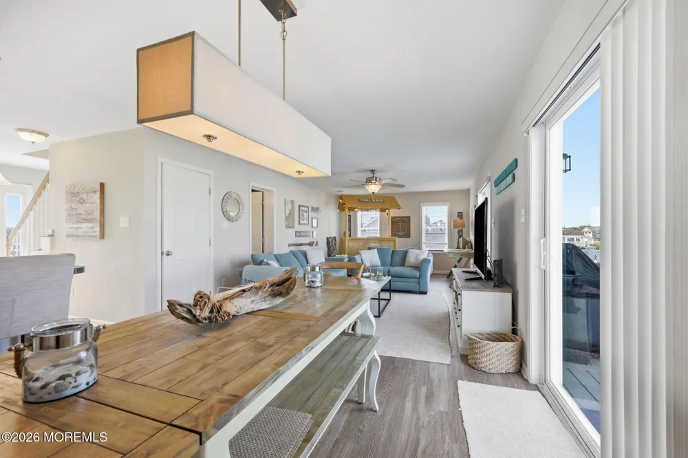 124 Morton Drive Manahawkin, NJ 08050