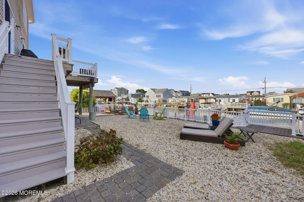 124 Morton Drive Manahawkin, NJ 08050