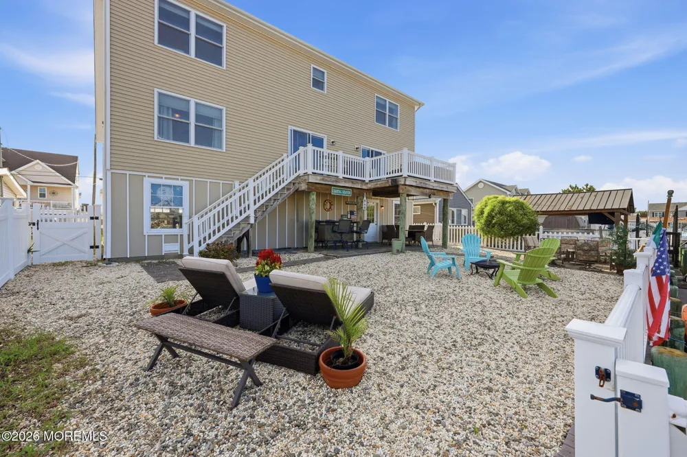 124 Morton Drive Manahawkin, NJ 08050