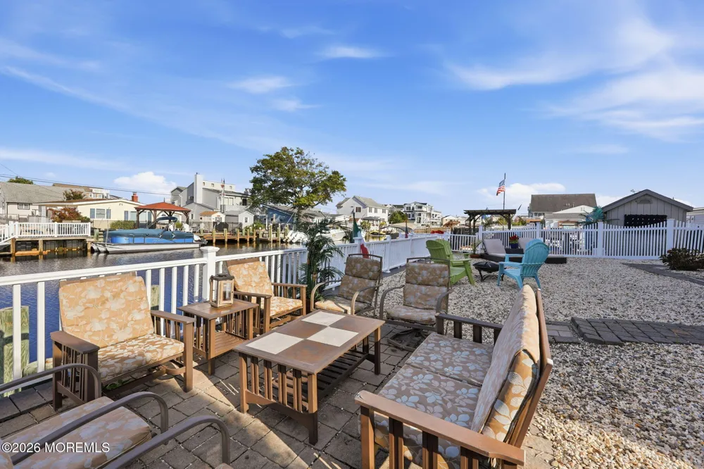 124 Morton Drive Manahawkin, NJ 08050