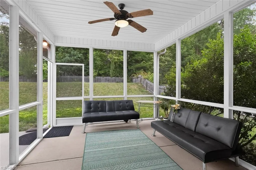 2227 Dunning Court High Point, NC 27265