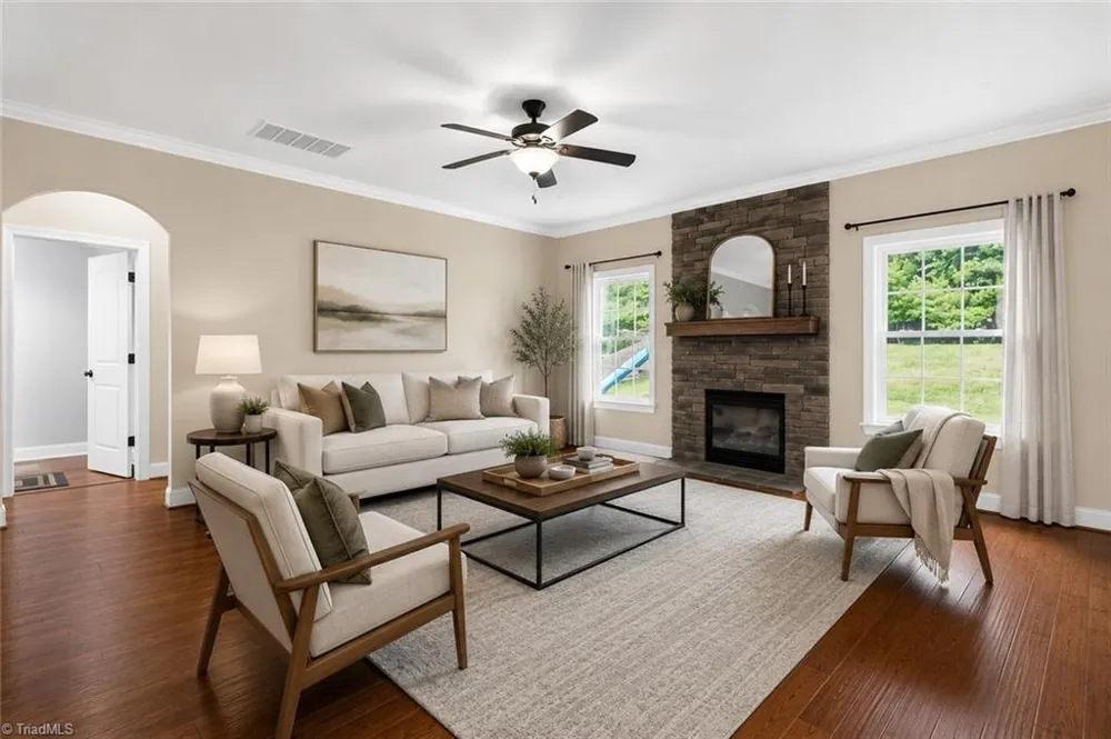 2227 Dunning Court High Point, NC 27265